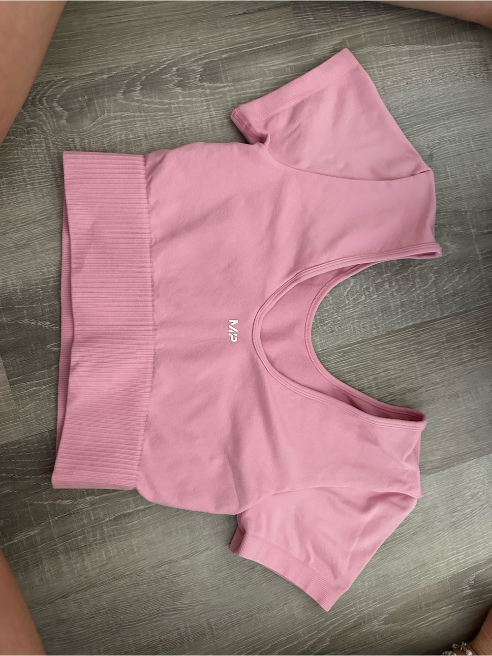 Scoop-Neck Cropped Tank Top in Soft Pink
